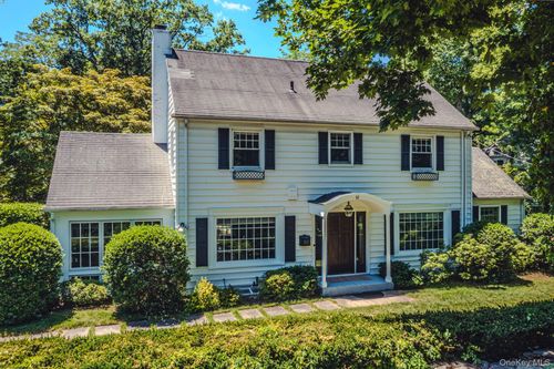 12 Drake Road, Scarsdale, NY, 10583 | Card Image