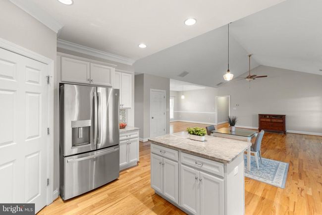 102 Abrams Pointe Blvd, House other with 3 bedrooms, 2 bathrooms and null parking in WINCHESTER VA | Image 5
