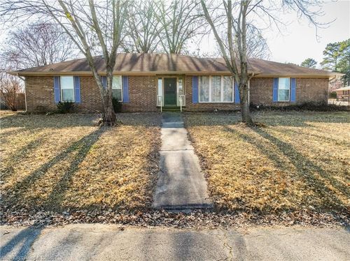 511 Jenny Wren St, Van Buren, AR, 72956-2523 | Card Image