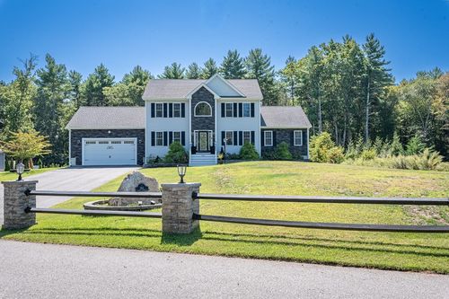 264 Collins Corner Rd, Dartmouth, MA, 02747-1300 | Card Image