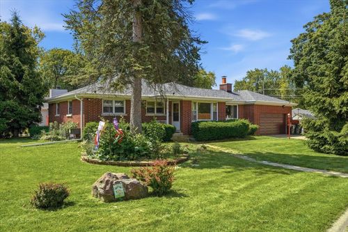 316 Dalton Ave, Mundelein, IL, 60060-2507 | Card Image