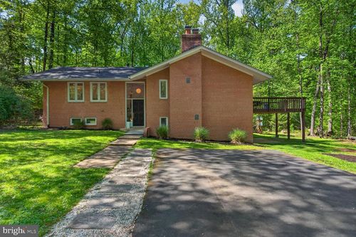 12128 Basset Ln, RESTON, VA, 20191-2602 | Card Image