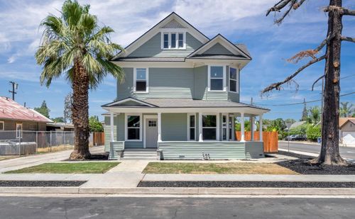 2643 B St, Selma, CA, 93662-3110 | Card Image