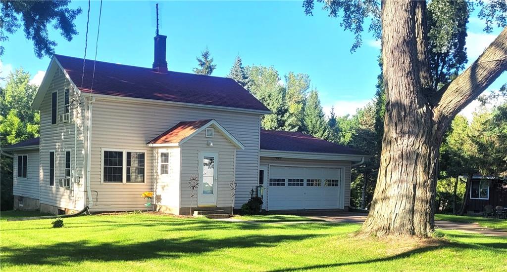 5th St, Neillsville, WI 54456
