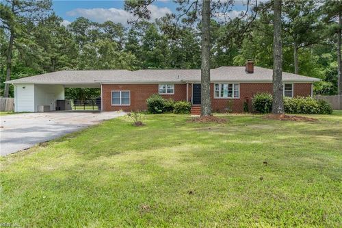 1724 Whaleyville Blvd, Suffolk, VA, 23434-7754 | Card Image