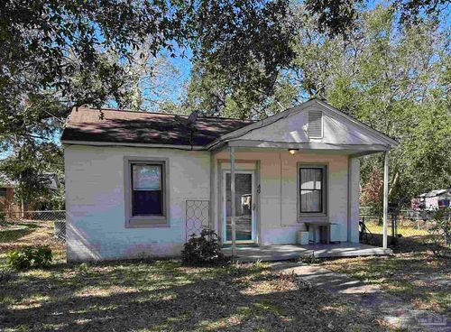 49 W Carver Dr, Pensacola, FL, 32507-2023 | Card Image