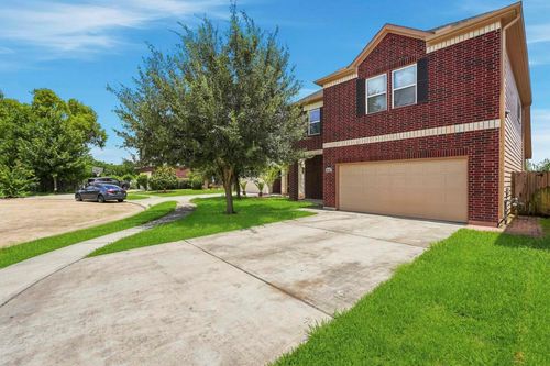 2410 Ranna Ct, Sugar Land, TX, 77498-6352 | Card Image
