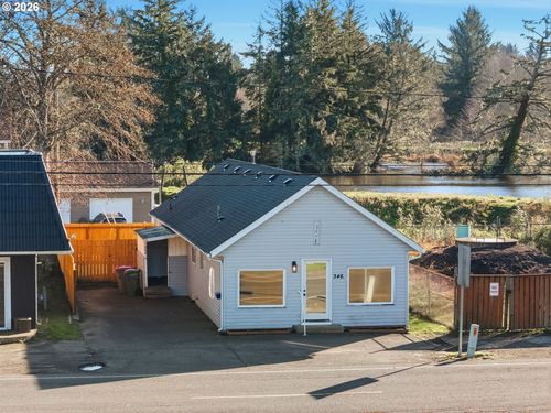 346 S Main, Warrenton, OR, 97146 | Card Image