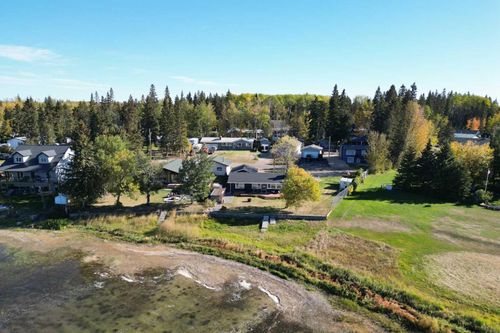 623 Lakeview Rd, Boyle, AB, T0A0M0 | Card Image