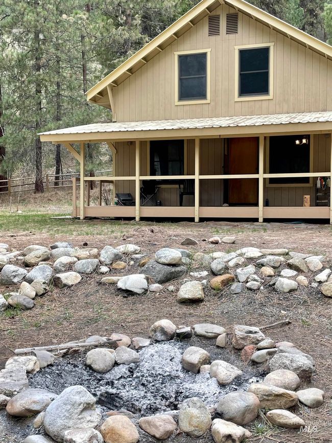 8392 Highway 21, House other with 4 bedrooms, 2 bathrooms and 2 parking in Lowman ID | Image 29