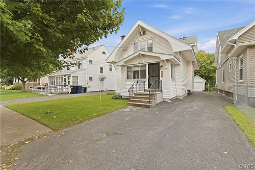 132 Martin Street, Syracuse, NY, 13208 | Card Image