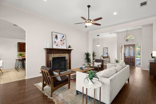1206 Brophy Dr, Pflugerville, TX, 78660-2922 | Card Image