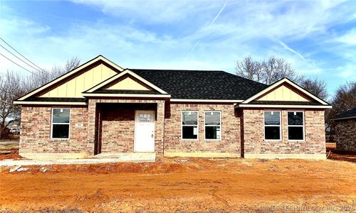 618 S First Street, Calera, OK, 74730 | Card Image
