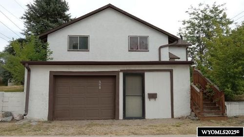 2901 E D St, Torrington, WY, 82240-2118 | Card Image