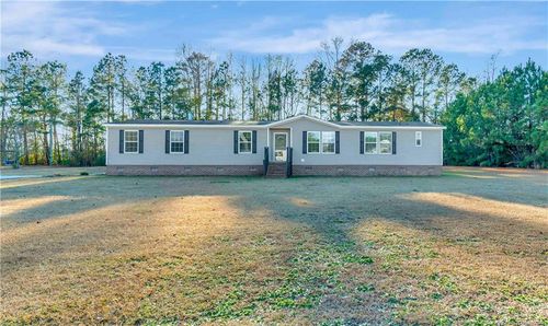 193 Fork Pine Rd, Lumberton, NC, 28358-8106 | Card Image