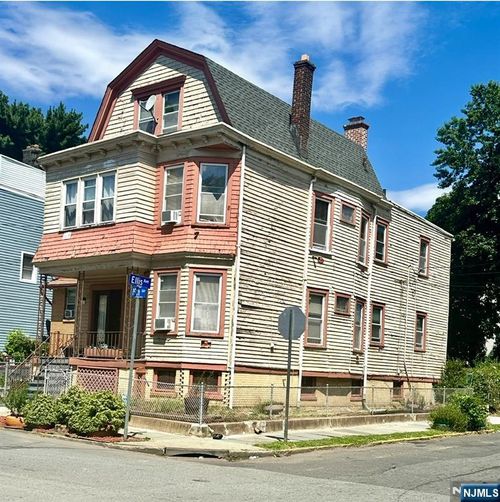 156 19th Ave, Irvington, NJ, 07111-4458 | Card Image