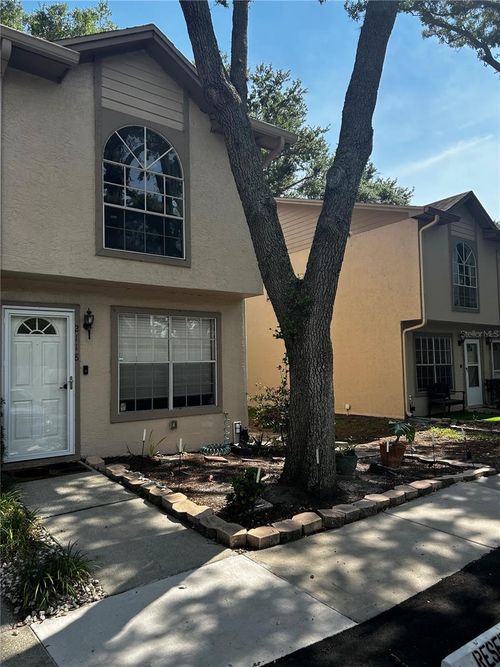 2118 Fletchers Point Cir, TAMPA, FL, 33613-4170 | Card Image