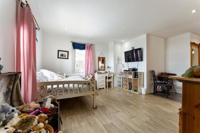 5914 Canborough Rd, House other with 4 bedrooms, 2 bathrooms and 6 parking in Wellandport ON | Image 23
