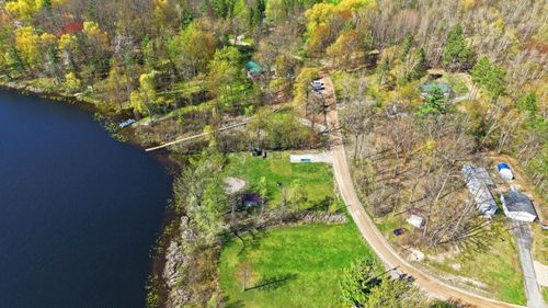 6059 Terry Dr, Six Lakes, MI, 48886-9602 | Card Image