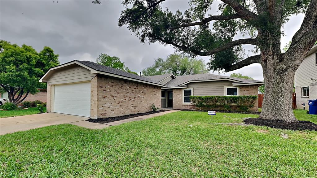Hazy Ln, Katy, TX 77449