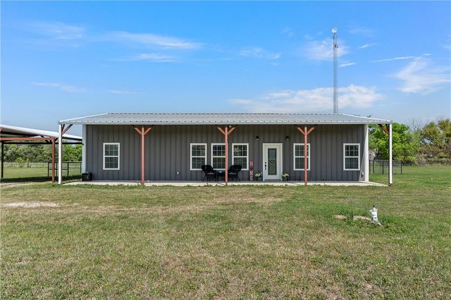 917 Farney Rd, House other with 3 bedrooms, 2 bathrooms and 2 parking in Lorena TX | Image 33