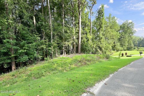 410 Candlewood Drive, Jacksonville, NC, 28540 | Card Image
