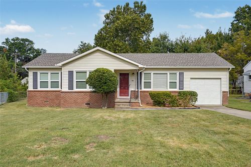 2832 Richmond Ave, Tulsa, OK, 74114-6212 | Card Image