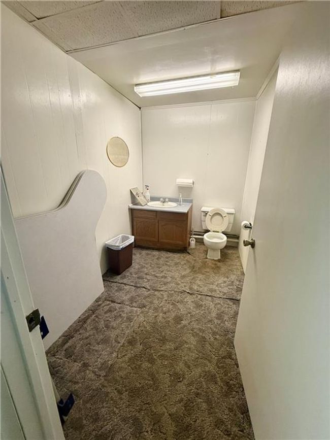 101 E Main St, Home with 0 bedrooms, 0 bathrooms and null parking in Independence KS | Image 11
