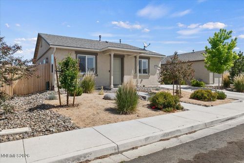 651 Osino Dr, Reno, NV, 89506-6004 | Card Image