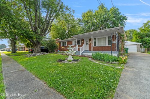 2219 Perth Ct, Louisville, KY, 40216-4342 | Card Image