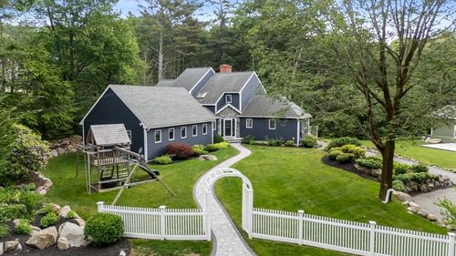 21 Forest Ln, Manchester, MA, 01944-1291 | Card Image