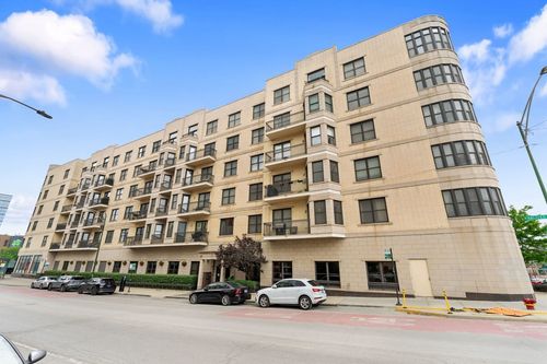 315-520 N Halsted St, Chicago, IL, 60642-7567 | Card Image