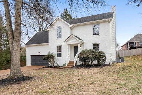 105 Horseshoe Ct, Mount Juliet, TN, 37122-2169 | Card Image