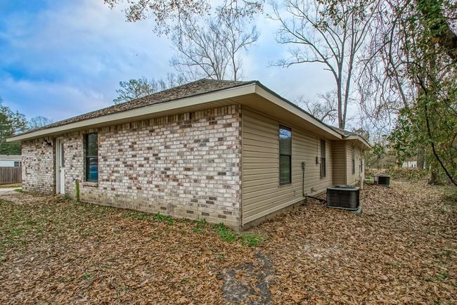 540 S 1 St St, Home with 12 bedrooms, 8 bathrooms and null parking in Ponchatoula LA | Image 27