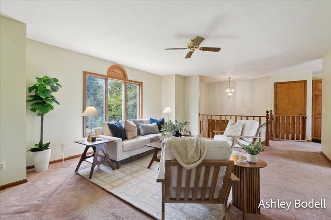 living room | Image 4