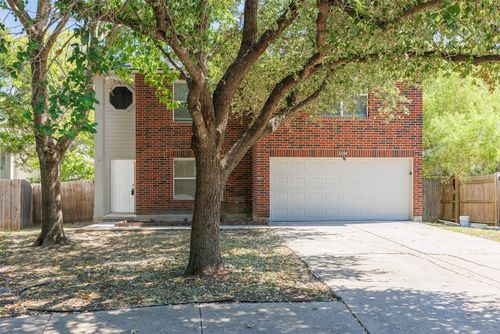 1114 Thorn Creek Pl, Round Rock, TX, 78664-4631 | Card Image