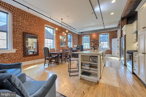 201-317 N Mulberry St, Lancaster, PA, 17603 | Card Image