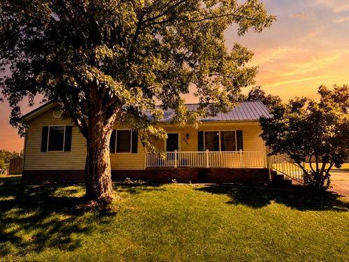 436 Halls Gap Estates Rd, Stanford, KY, 40484-9230 | Card Image