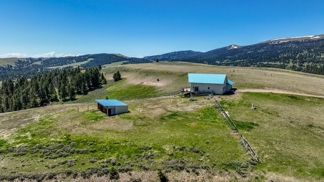 199 Mountainview Trl, House other with 3 bedrooms, 3 bathrooms and null parking in White Sulphur Springs MT | Image 6