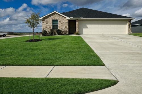 2216 Laurel Bloom Ln, Sealy, TX, 77474-2565 | Card Image