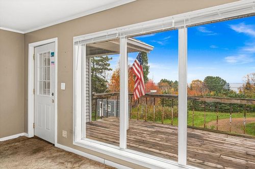 1041 Main St, Beaver Bay, MN, 55601 | Card Image