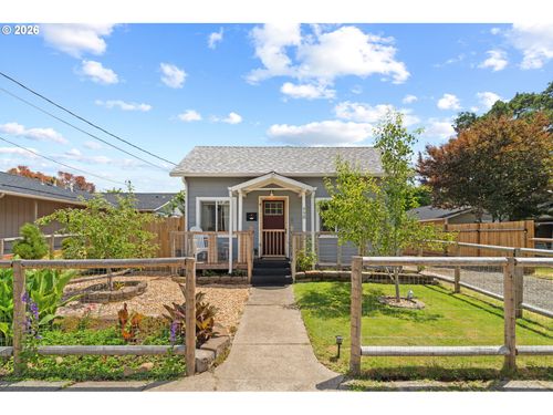 550 16th St Se, Salem, OR, 97301-8863 | Card Image