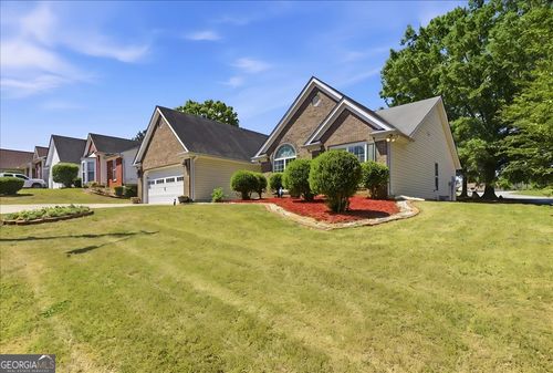 2818 Hillvale Cove Way, Lithonia, GA, 30058-1883 | Card Image