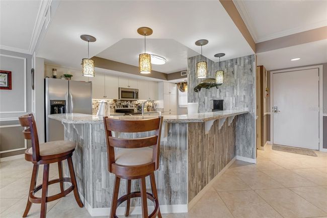 Kitchen Bar Top | Image 14