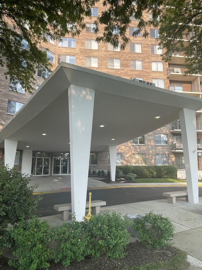 APT-1106 - 7141 N Kedzie Ave, Home with 2 bedrooms, 2 bathrooms and 2 parking in CHICAGO IL | Image 18