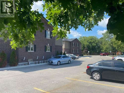 2-204 Beechwood Dr, Belle River, ON, N8L1E2 | Card Image