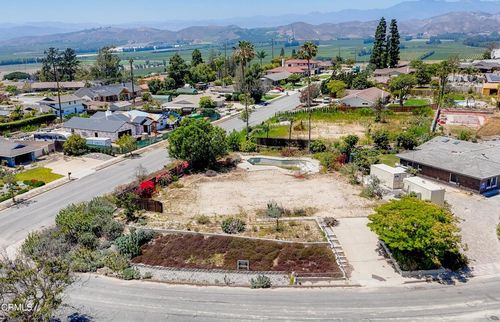 3067 Old Coach Dr, Camarillo, CA, 93010-1656 | Card Image