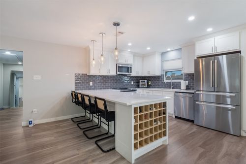 c-5841 E University Blvd, Dallas, TX, 75206-4619 | Card Image