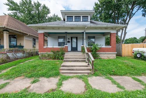 715 S 16th St, Terre Haute, IN, 47807-4934 | Card Image