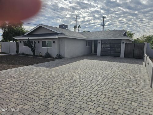 8541 E Catalina Dr, Scottsdale, AZ, 85251-7327 | Card Image